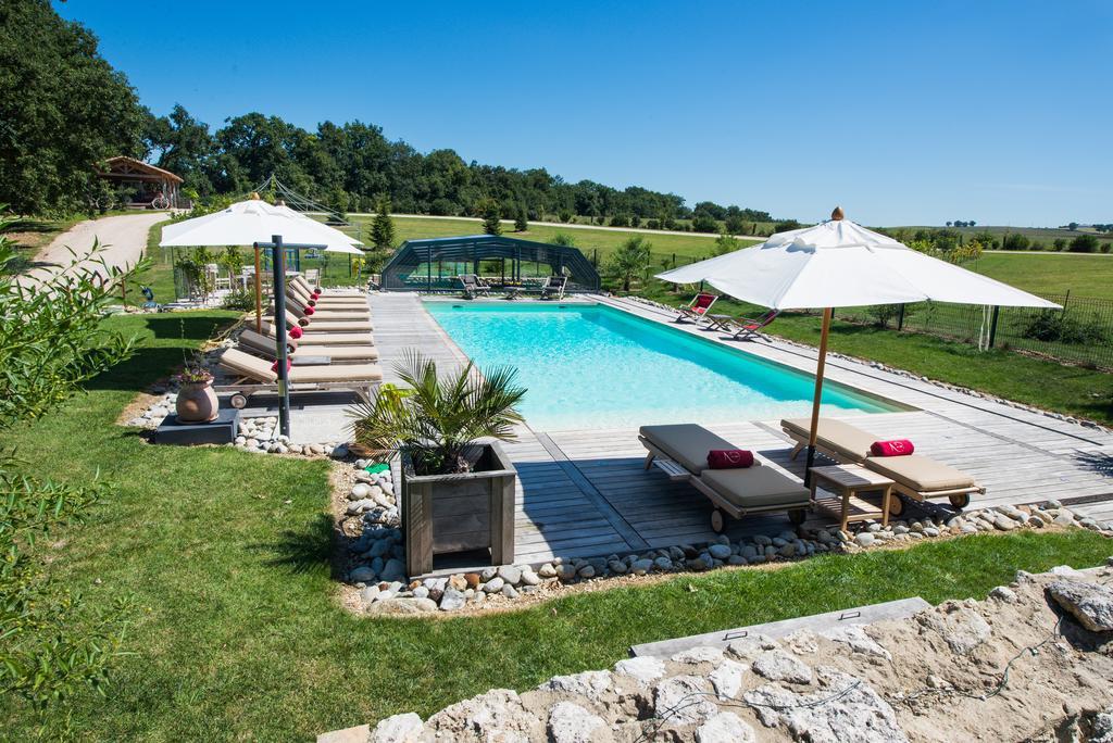 Chambres D'Hotes Domaine De Nazere Avezan Luaran gambar