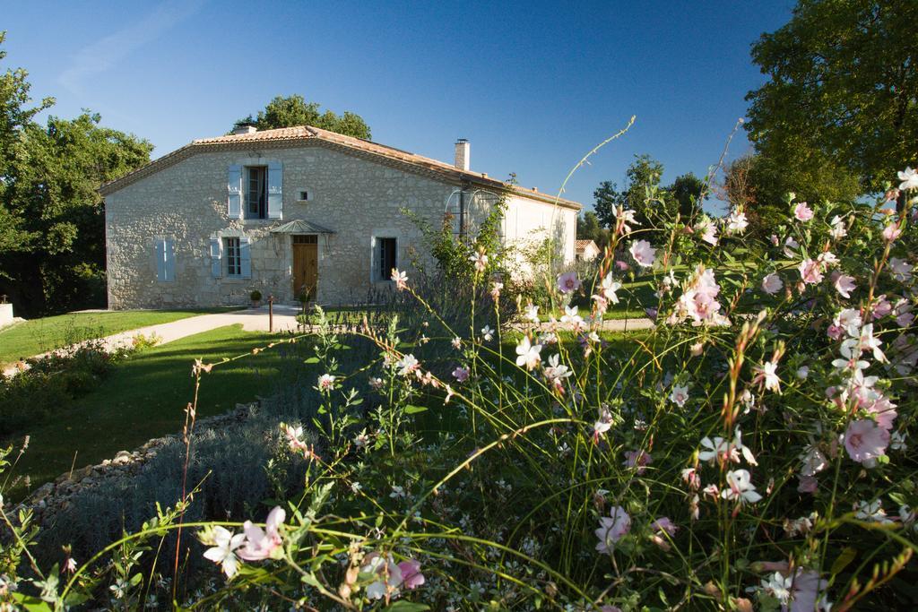 Chambres D'Hotes Domaine De Nazere Avezan Luaran gambar