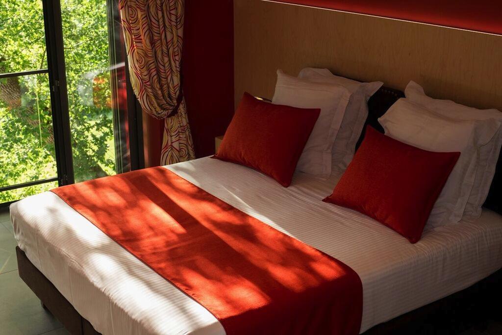 Chambres D'Hotes Domaine De Nazere Avezan Luaran gambar